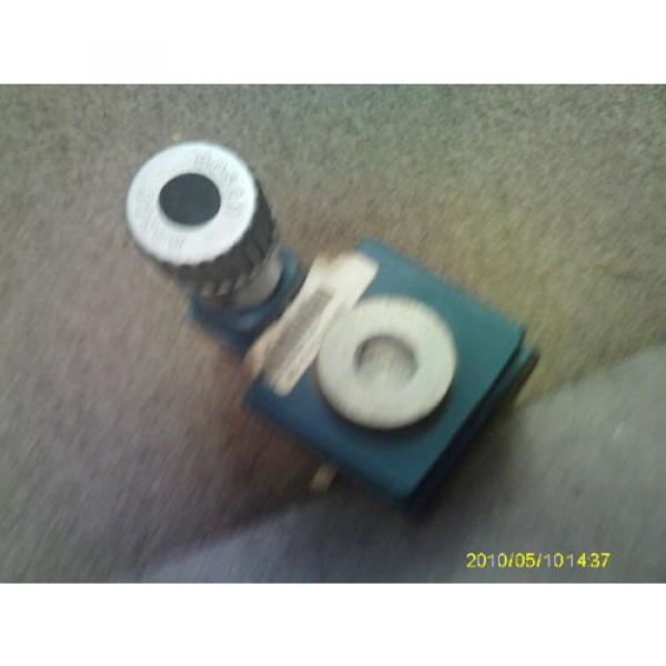 BOSCH Dutch Dutch 9811230205  # 081DMV10P131V502E 2400 PRESSURE REDUCING  VALVE #2 image